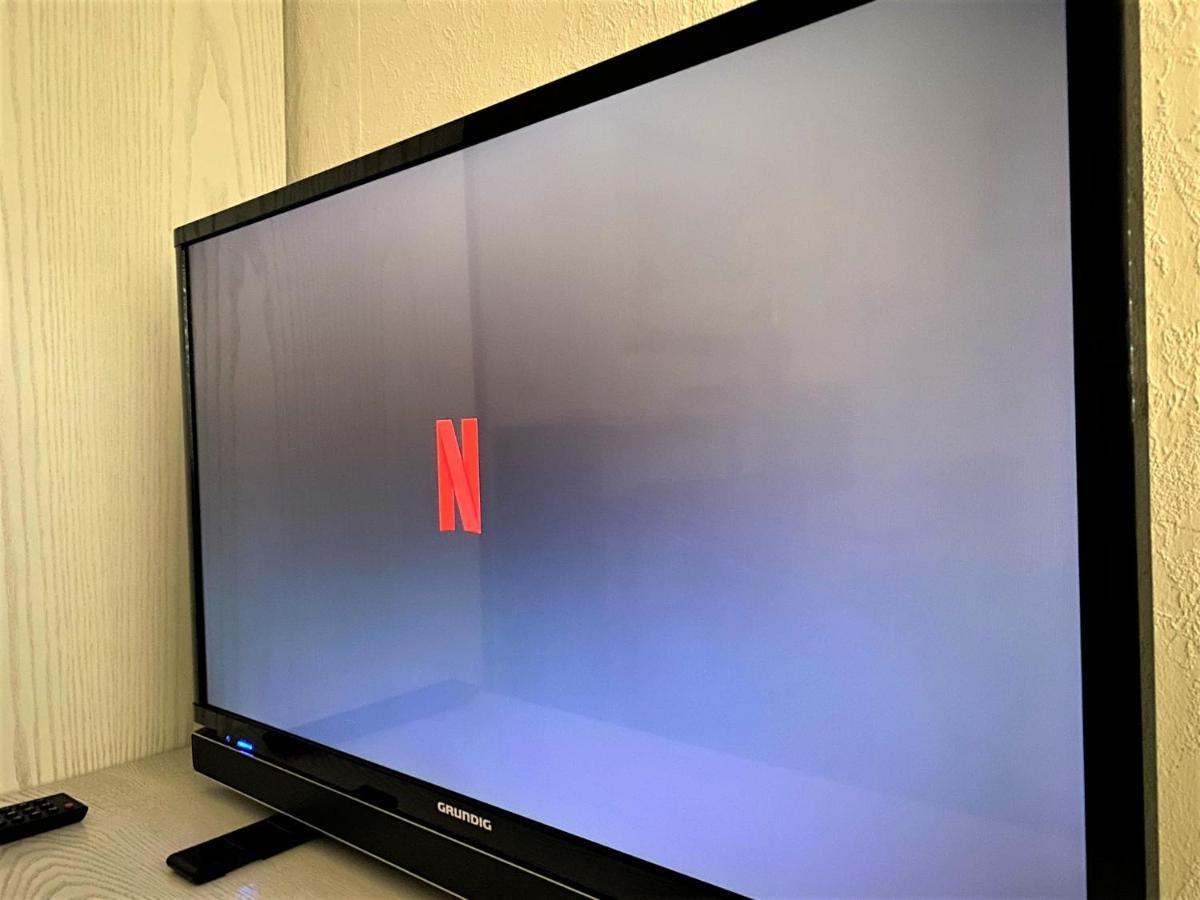Exclusives Apartment In Bestlage +Netflix +Boxspring Bad Fussing Luaran gambar